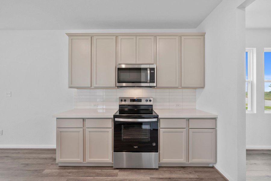 Beautiful finishes in Light & Bright Kitchen