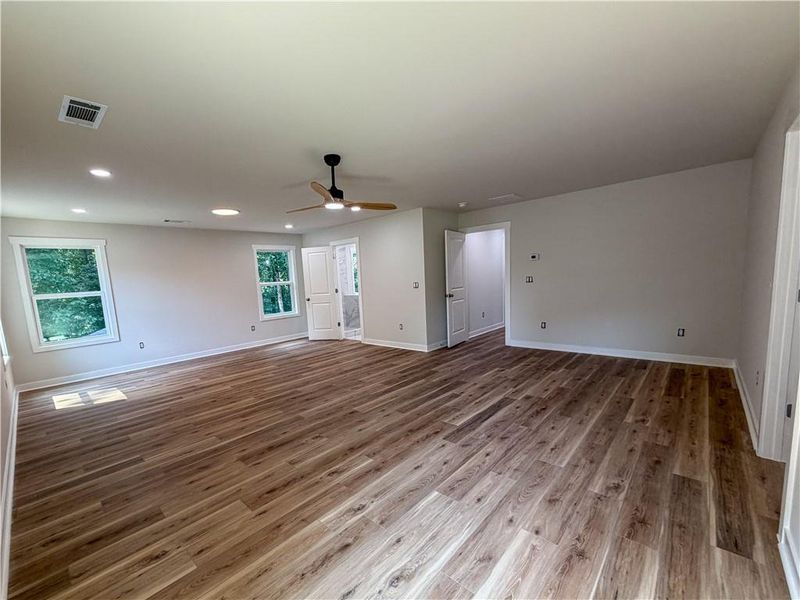 Spacious, unfurnished interior of a new home in , Norcross (Image 32).