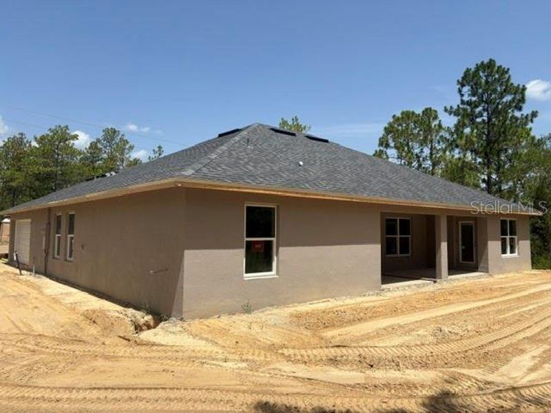 Image 11 of a home in .