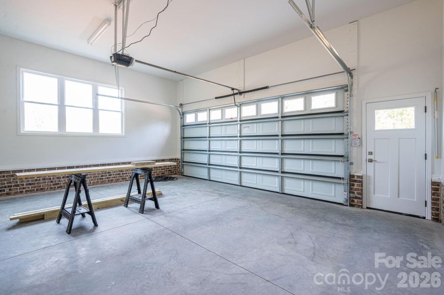 Spacious, unfurnished interior of a new home in , Vale (Image 26).