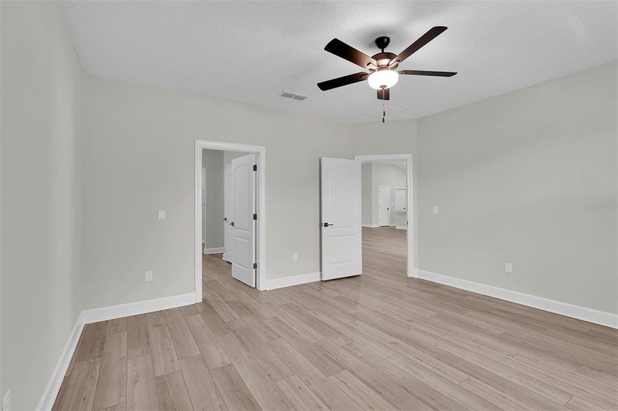 Spacious, unfurnished interior of a new home in , Palm Coast (Image 17).