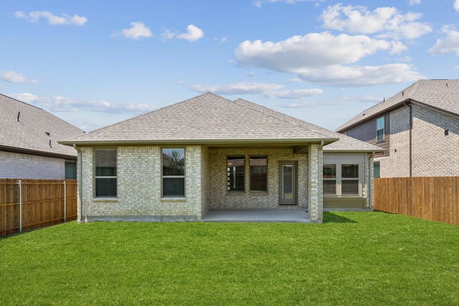 Exterior details and patio area of a home in Summer Crest, Fort Worth (Image 2). Exterior details and patio area of a home in Summer Crest, Fort Worth (Image 2).