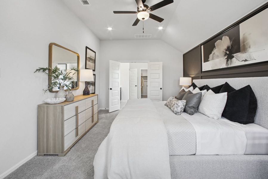 Owner's Bedroom Owner's Bedroom