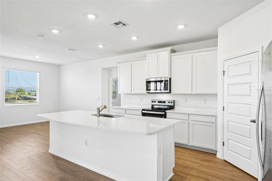 Furnished interior view inside a new home in , Lakeland (Image 7).