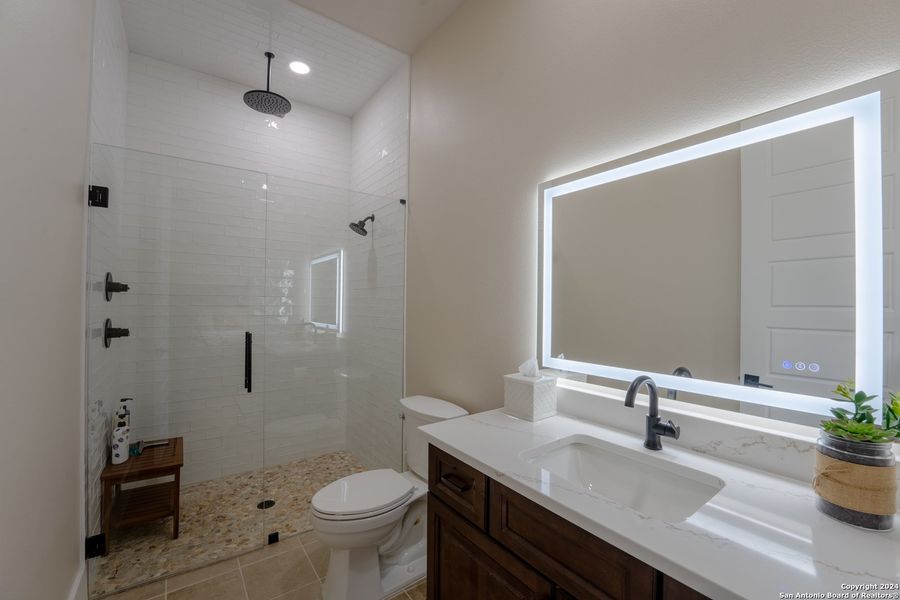 Furnished interior view inside a new home in , Spring Branch (Image 17).