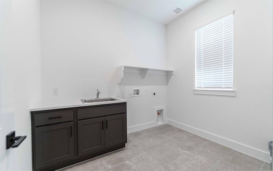 Furnished interior view inside a new home in Solterra, Mesquite (Image 7). Furnished interior view inside a new home in Solterra, Mesquite (Image 7).