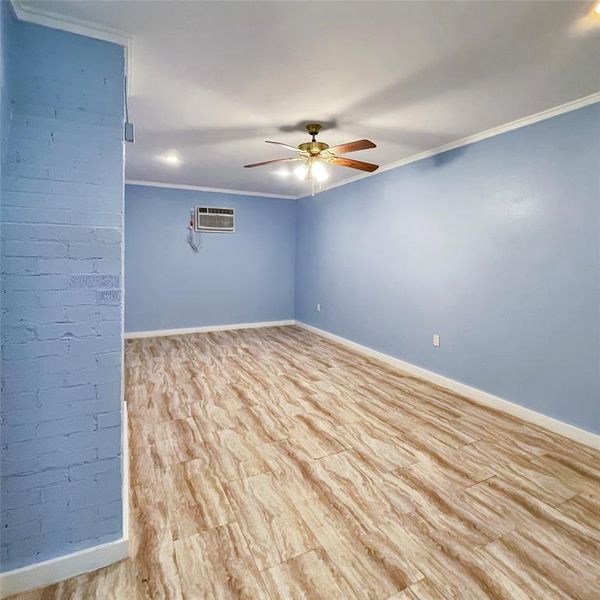 Spacious, unfurnished interior of a new home in , Whitney (Image 15).