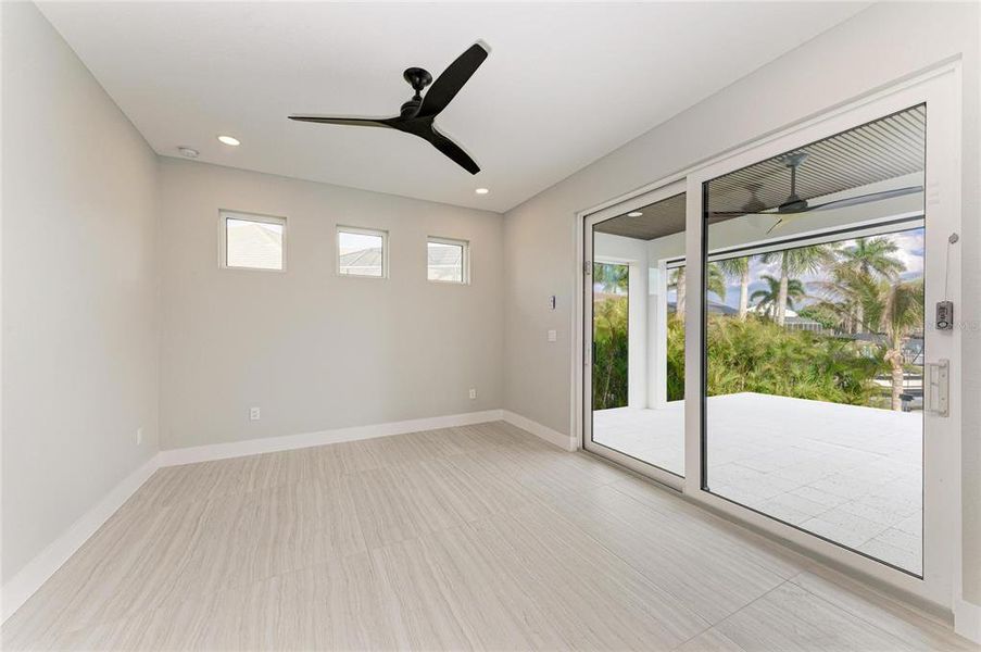 Spacious, unfurnished interior of a new home in , Punta Gorda (Image 26). Spacious, unfurnished interior of a new home in , Punta Gorda (Image 26).