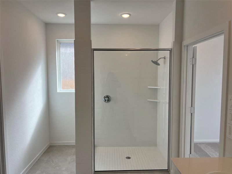 Pictures are representative of same floor plan - not the actual home Pictures are representative of same floor plan - not the actual home