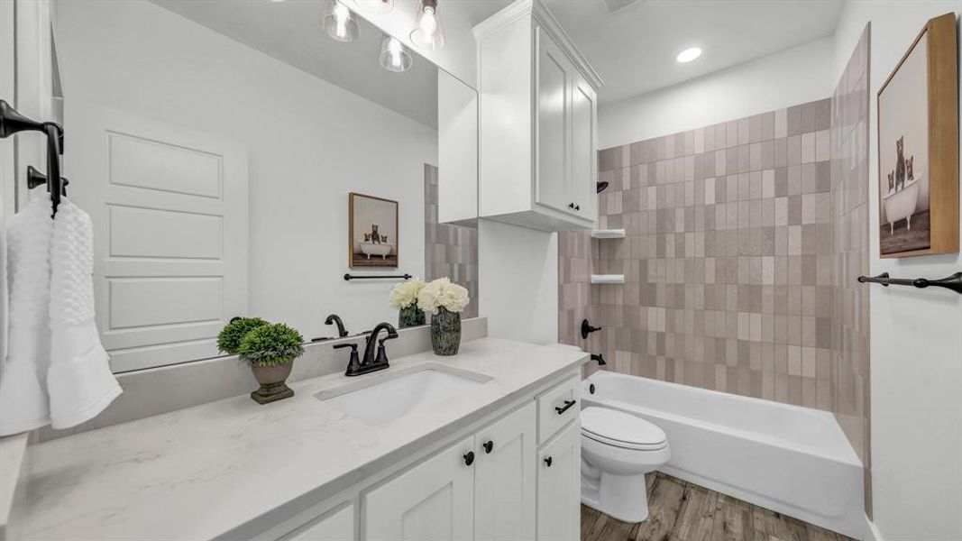 Furnished interior view inside a new home in , Weatherford (Image 19).