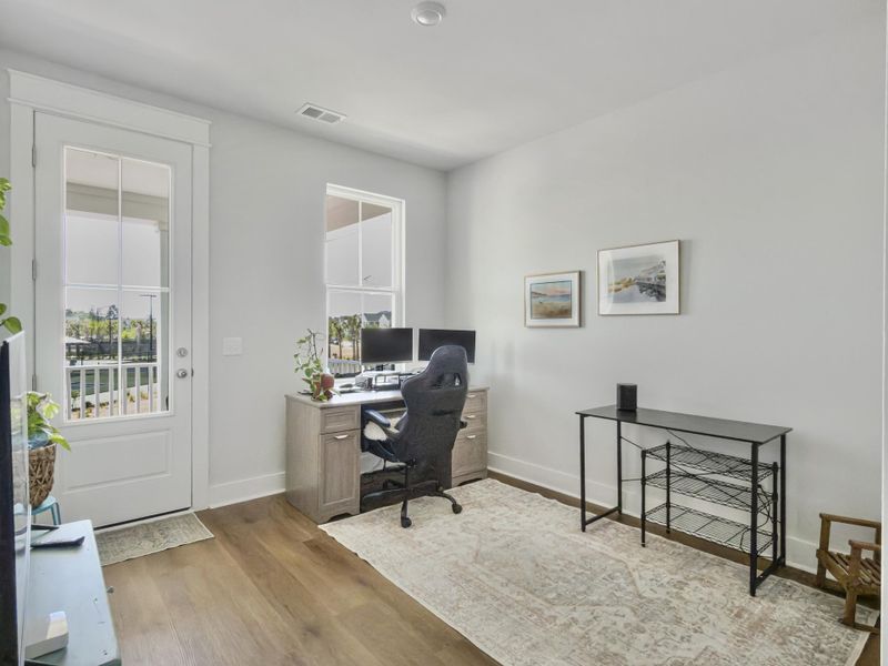 Furnished interior view inside a new home in Carnes Crossroads, Summerville (Image 39). Furnished interior view inside a new home in Carnes Crossroads, Summerville (Image 39).