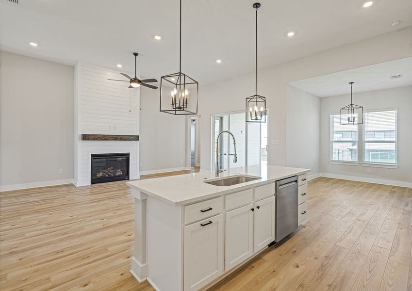 The kitchen has a convenient kitchen island.