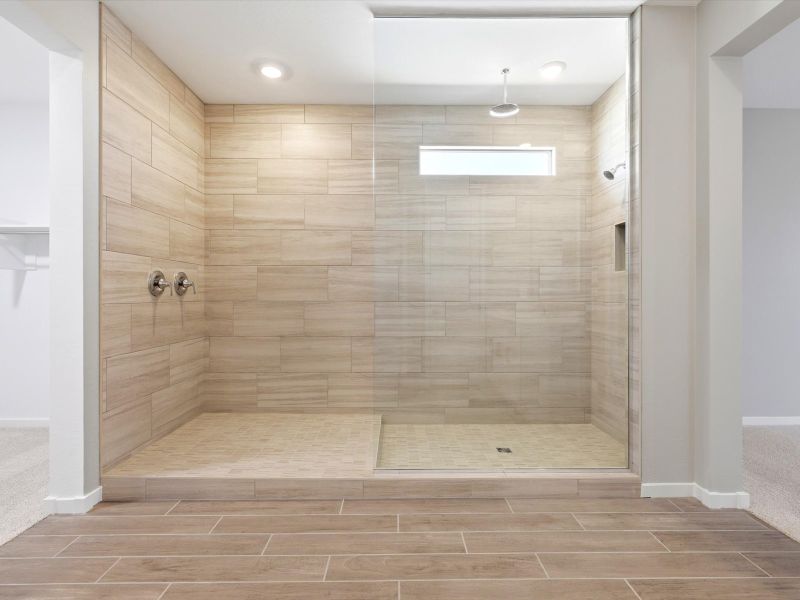 Spacious, unfurnished interior of a new home in Blossom Rock Reserve Series, Apache Junction (Image 11). Spacious, unfurnished interior of a new home in Blossom Rock Reserve Series, Apache Junction (Image 11).