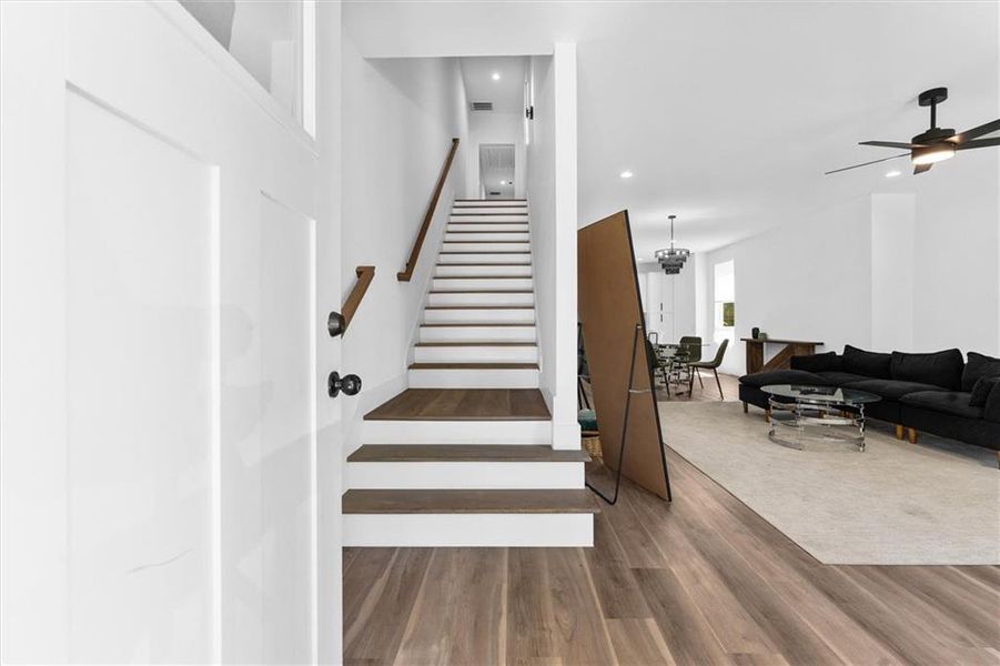 Spacious, unfurnished interior of a new home in , Atlanta (Image 82).