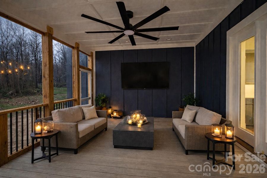 screened in porch- AI Generated staging