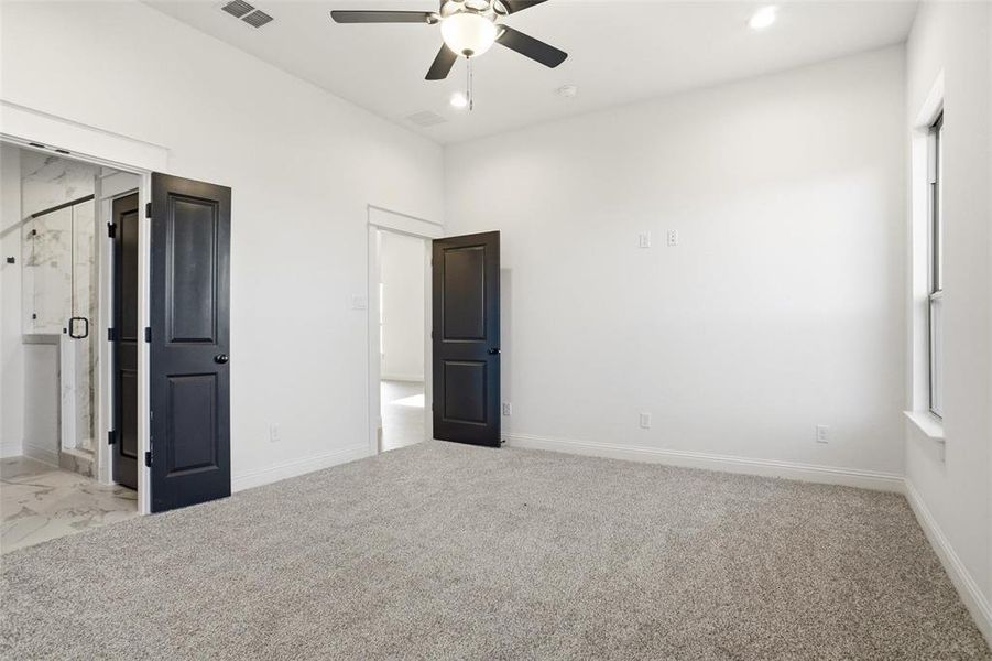 Spacious, unfurnished interior of a new home in , Weatherford (Image 12). Spacious, unfurnished interior of a new home in , Weatherford (Image 12).