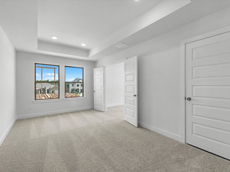 Spacious, unfurnished interior of a new home in The Trails, New Caney (Image 11).
