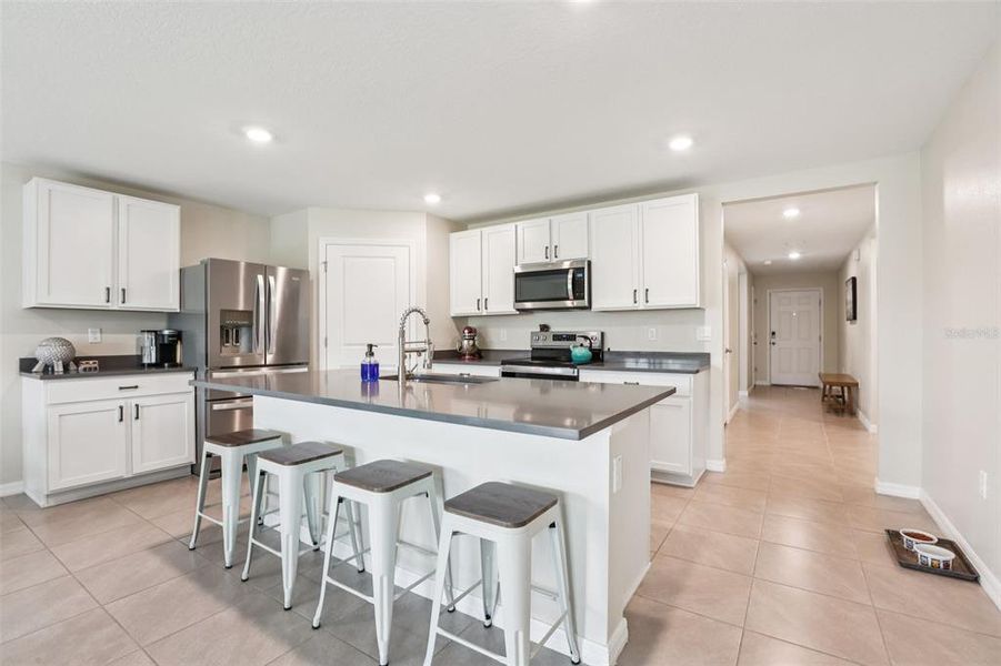 Furnished interior view inside a new home in North Park Isle, Plant City (Image 39).