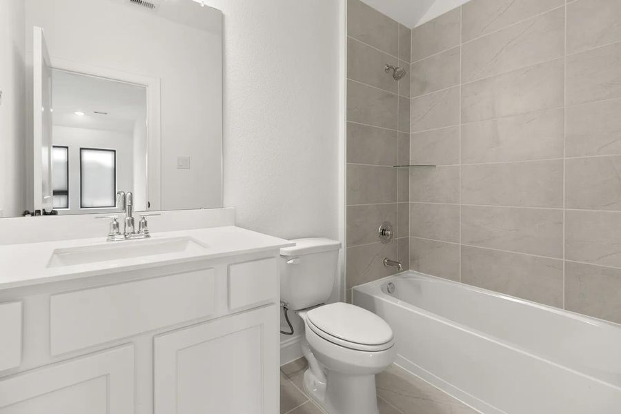 Sabine C Bathroom 3