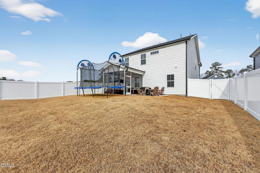 03_506_Donnegal_Farm_Dr_Fuquay-Varina_NC 03_506_Donnegal_Farm_Dr_Fuquay-Varina_NC