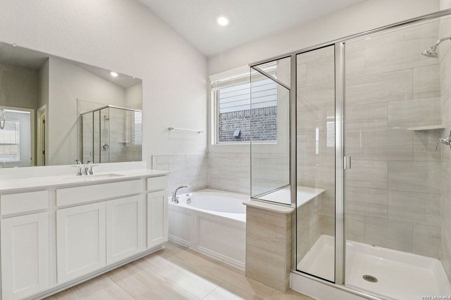 Furnished interior view inside a new home in Estancia Ranch - Classic Series, San Antonio (Image 7).