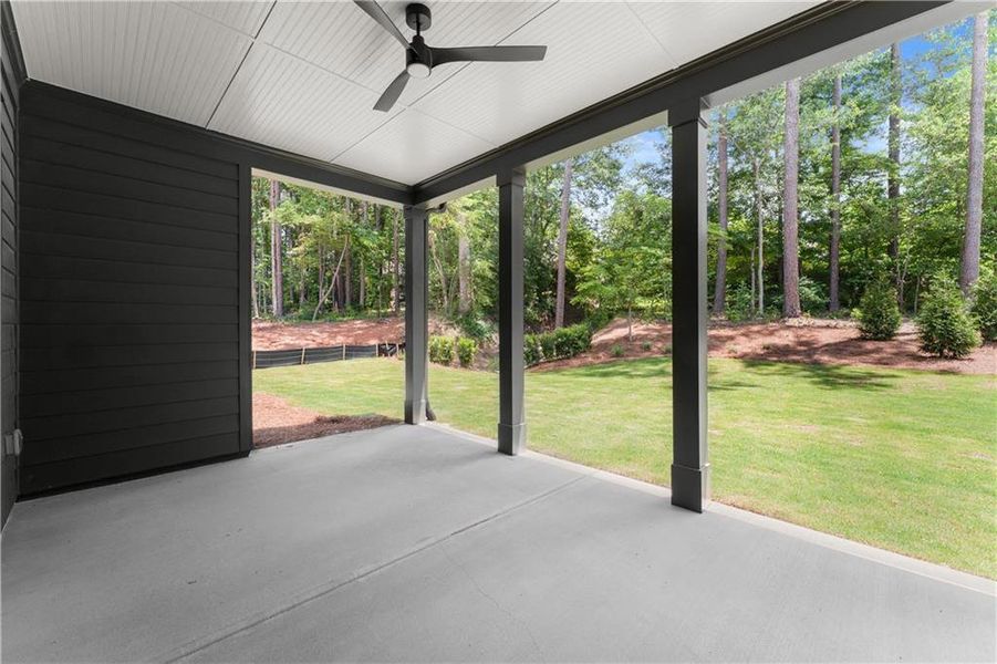 Exterior details and patio area of a home in Woodford, Acworth (Image 3).