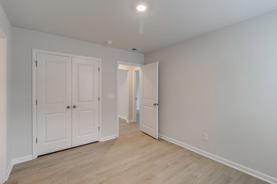 Spacious, unfurnished interior of a new home in Bluefield, Lexington (Image 25). Spacious, unfurnished interior of a new home in Bluefield, Lexington (Image 25).