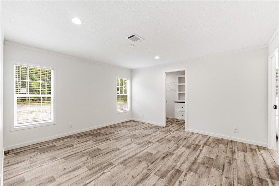 Spacious, unfurnished interior of a new home in , Walterboro (Image 19). Spacious, unfurnished interior of a new home in , Walterboro (Image 19).