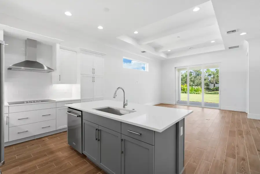 2144 Falls Manor_Beacon_Lot 91_14