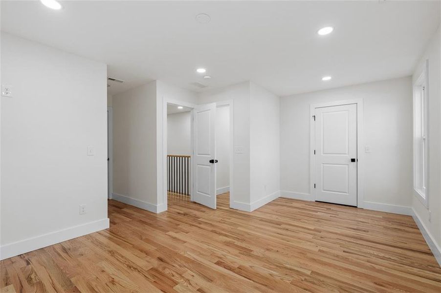 Spacious, unfurnished interior of a new home in , Snellville (Image 47).