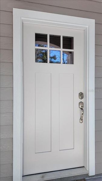 Exterior details and patio area of a home in , Chiefland (Image 35).