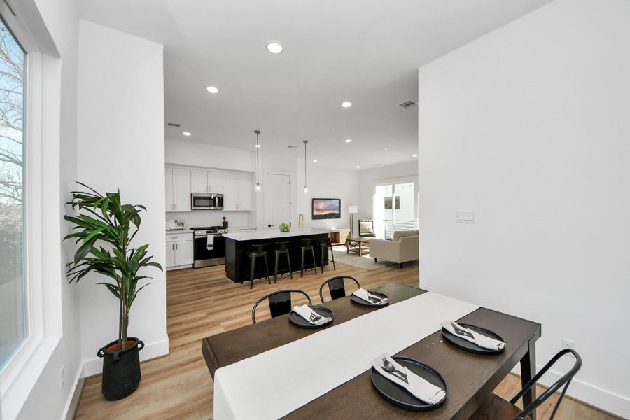 Dining area Dining area