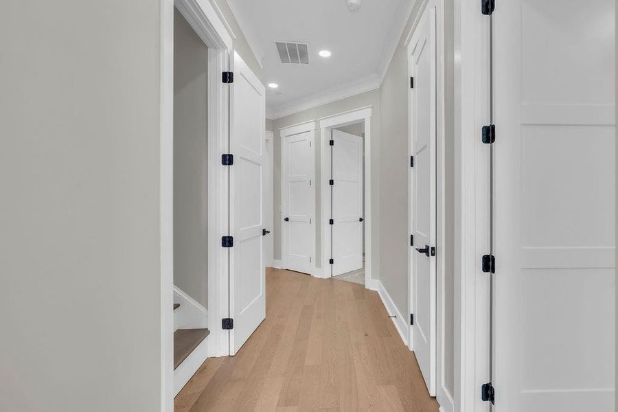 Spacious, unfurnished interior of a new home in , Marietta (Image 24).