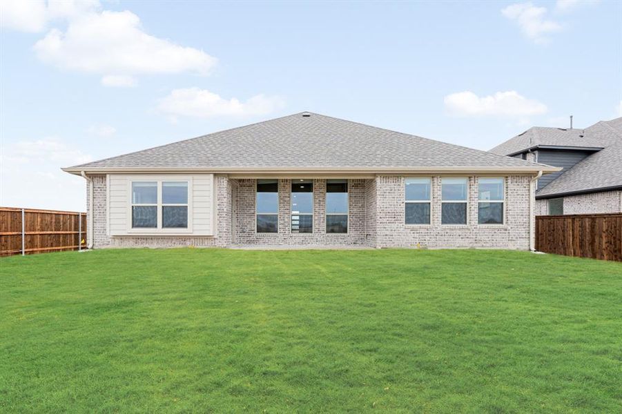 Exterior details and patio area of a home in Silo Mills, Joshua (Image 22). Exterior details and patio area of a home in Silo Mills, Joshua (Image 22).