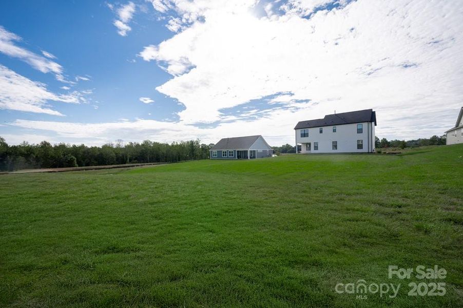 Exterior details and patio area of a home in Stoneridge Hills, Rock Hill (Image 34).