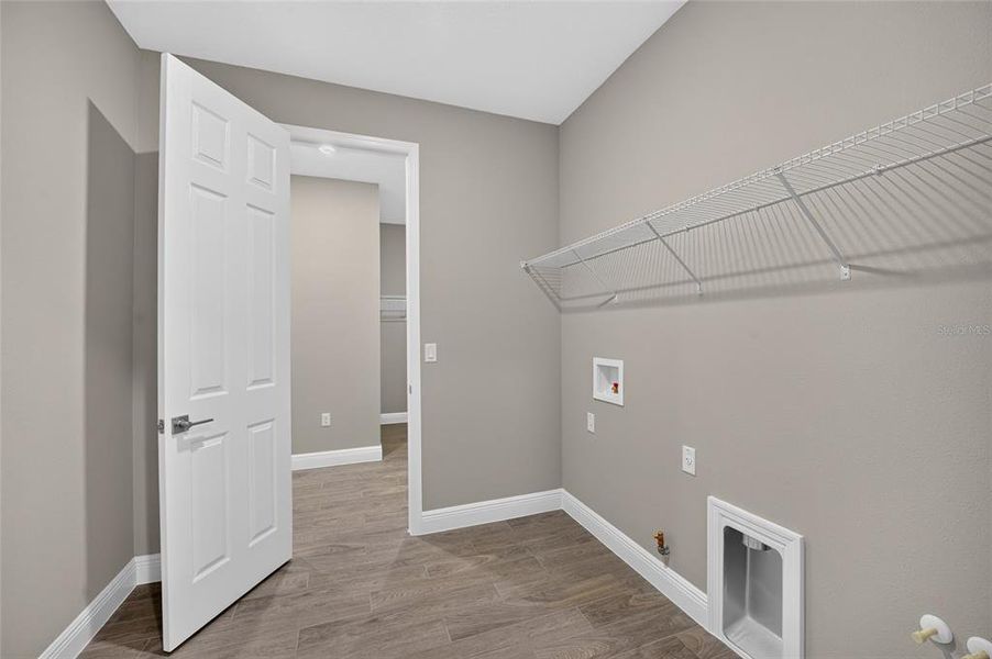 Spacious, unfurnished interior of a new home in , Ocala (Image 56).