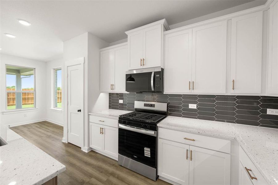 14_433 Wabash- Kitchen-4 14_433 Wabash- Kitchen-4