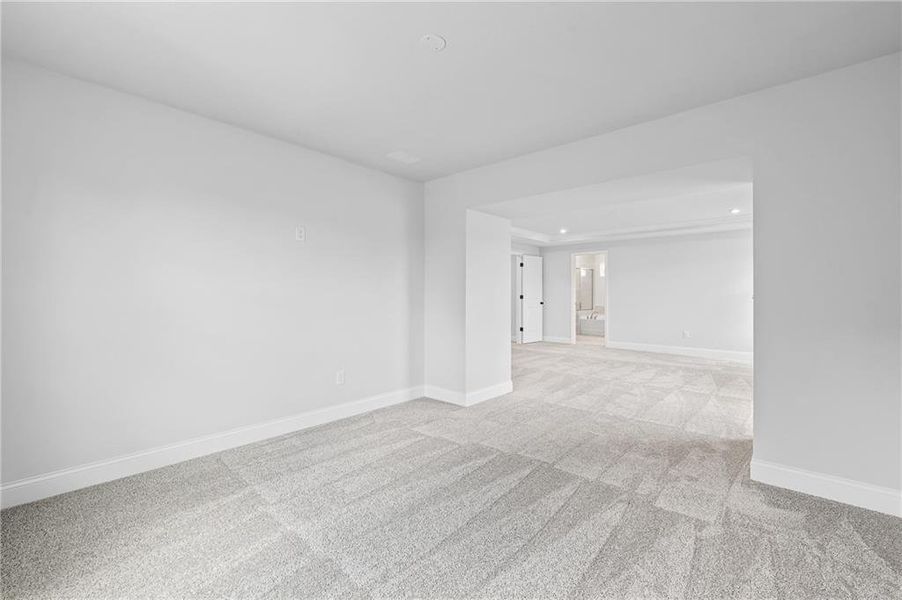 Spacious, unfurnished interior of a new home in Hawthorne Ridge, McDonough (Image 12). Spacious, unfurnished interior of a new home in Hawthorne Ridge, McDonough (Image 12).