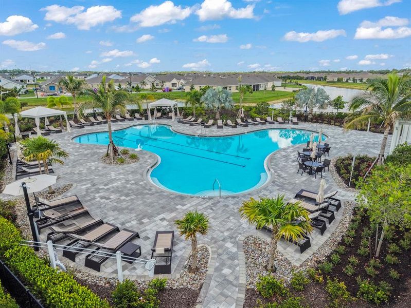 Community amenities in , Port Charlotte (Image 62).