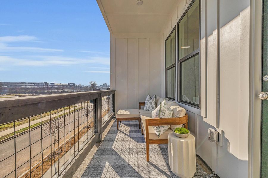 Exterior details and patio area of a home in BelleWether, Chattanooga (Image 3).