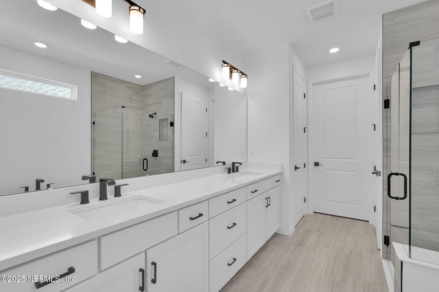 Furnished interior view inside a new home in Del Webb Saint Johns, St. Johns (Image 5).