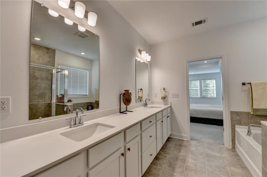 Furnished interior view inside a new home in Bailey Fence, Dacula (Image 53).