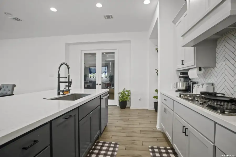 Furnished interior view inside a new home in Meadows of Mill Creek, Seguin (Image 15).