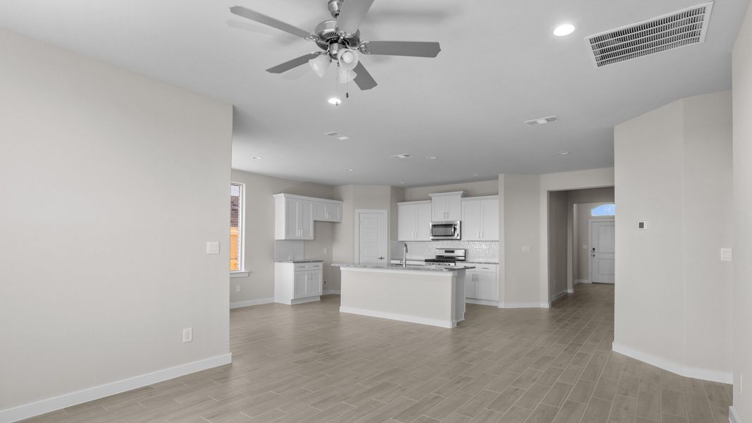 Image 17 representing the CARLSBAD by D.R. Horton in Northwest Passage, Midland, TX. Image 17 representing the CARLSBAD by D.R. Horton in Northwest Passage, Midland, TX.