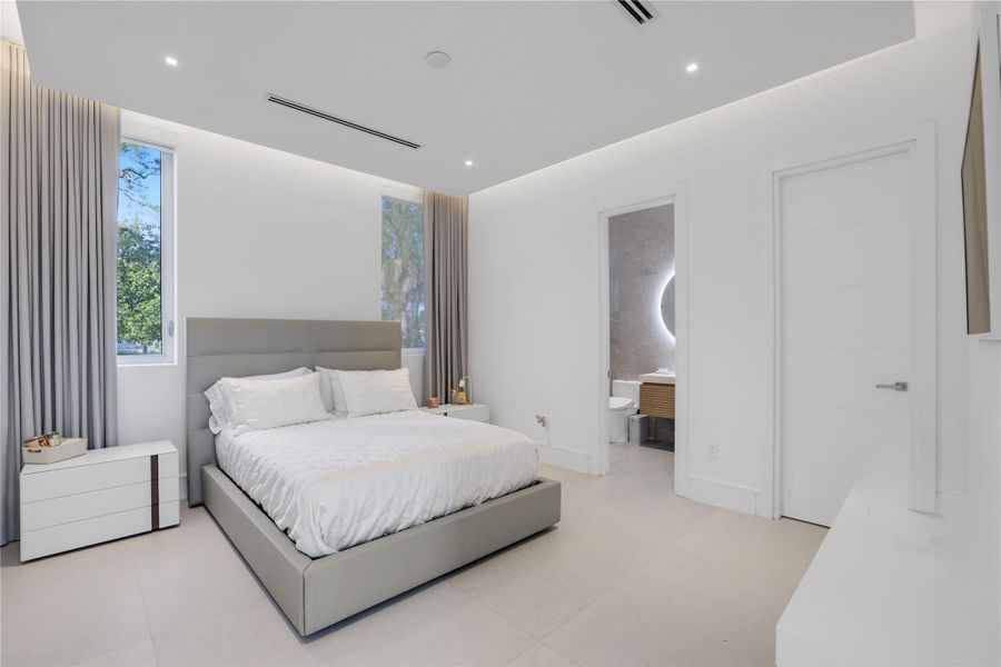 Furnished interior view inside a new home in , Parkland (Image 23).