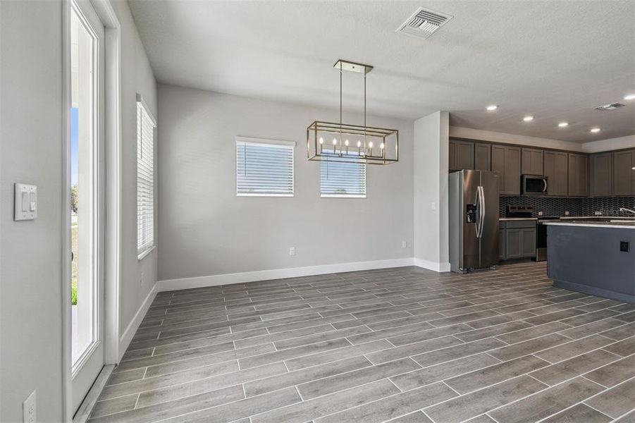 Spacious, unfurnished interior of a new home in The Peninsula at Rhodine Lake, Riverview (Image 22). Spacious, unfurnished interior of a new home in The Peninsula at Rhodine Lake, Riverview (Image 22).