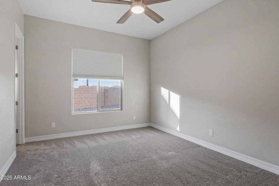 5211 S Del Rancho-29