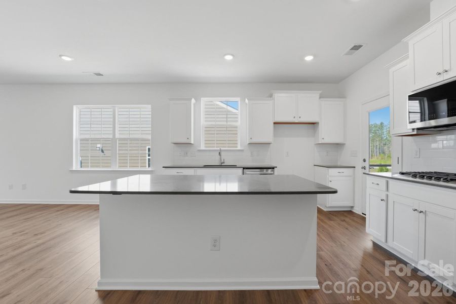 Furnished interior view inside a new home in Roselyn, Lancaster (Image 10).