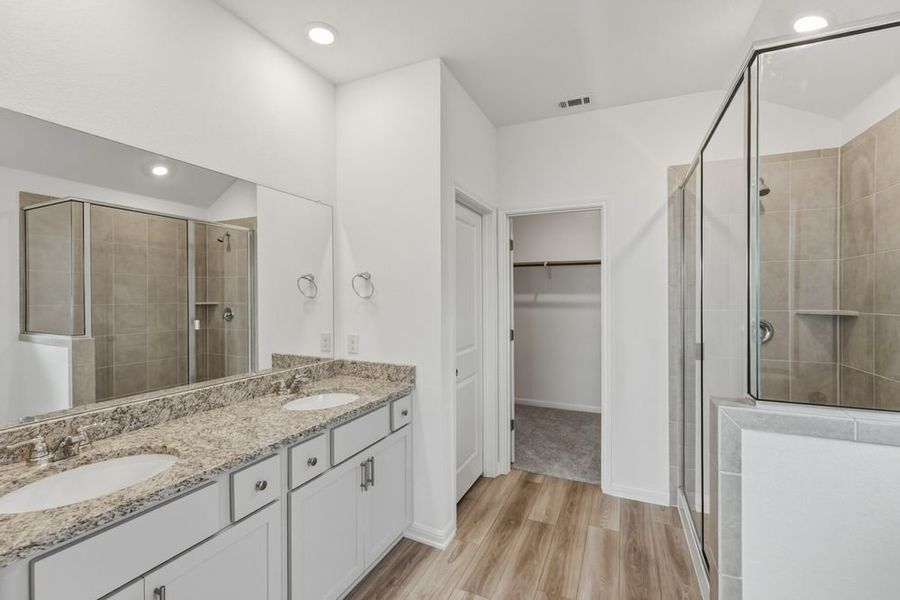 Furnished interior view inside a new home in Longview, Del Valle (Image 5).
