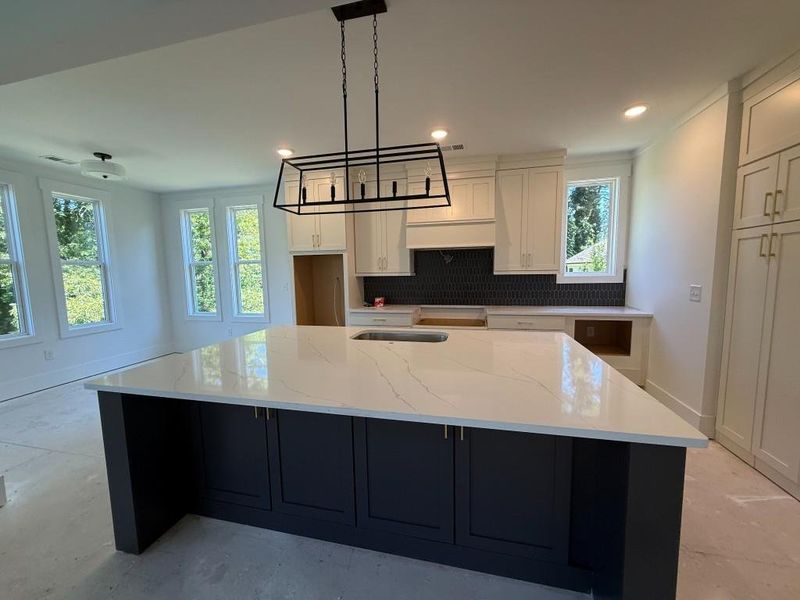 Image 16 of a home in .